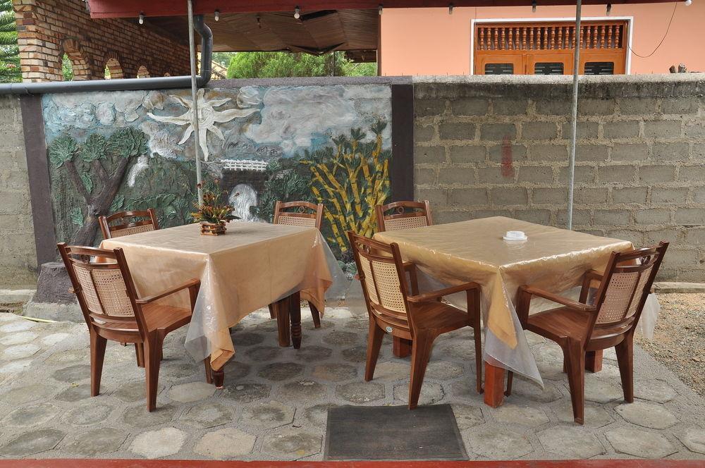 טיסמהרמה Sanoga Holiday Resort מראה חיצוני תמונה